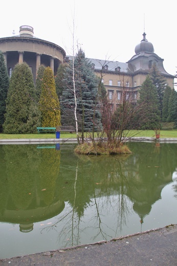 Katedra, kuria i jej ogrody w Katowicach to Pomnik Historii