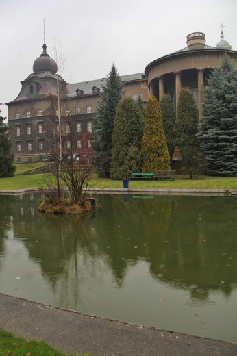 Katedra, kuria i jej ogrody w Katowicach to Pomnik Historii