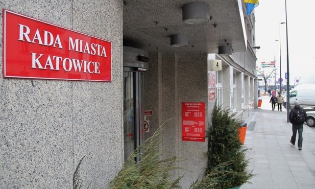 Katowice: radni przeciw wsparciu in vitro