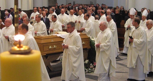 Ks. Henryk Zganiacz - zawsze zapytał, zawsze wysłuchał, zawsze dał dobrą radę