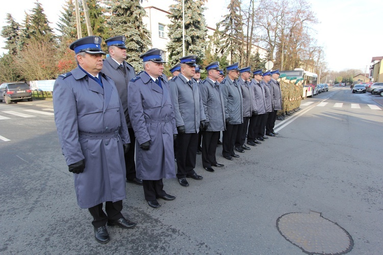 Odsłonięcie tablicy pamiątkowej w Łowiczu