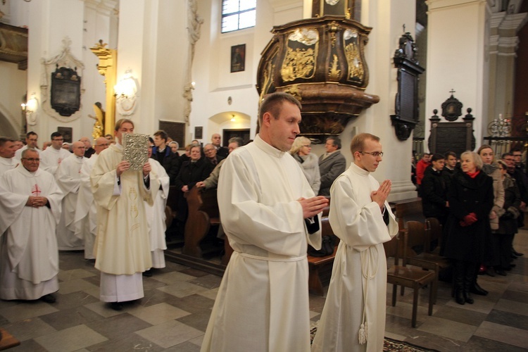 Święcenia diakonatu w katedrze łowickiej