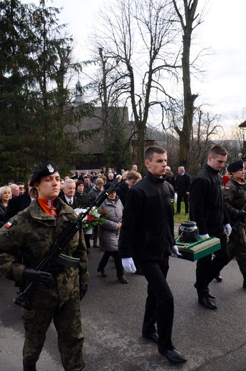 Pogrzeb por. Bolesława Kozuba, żołnierza gen. Stanisława Maczka