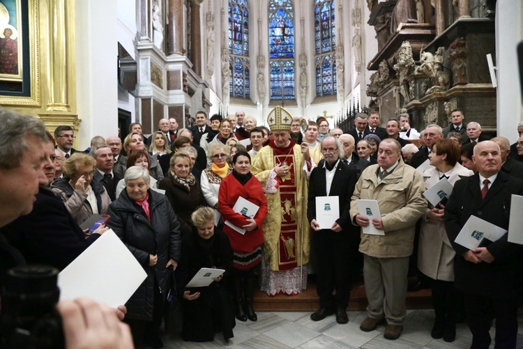 Wręczenie medali "Dei Regno Servire"