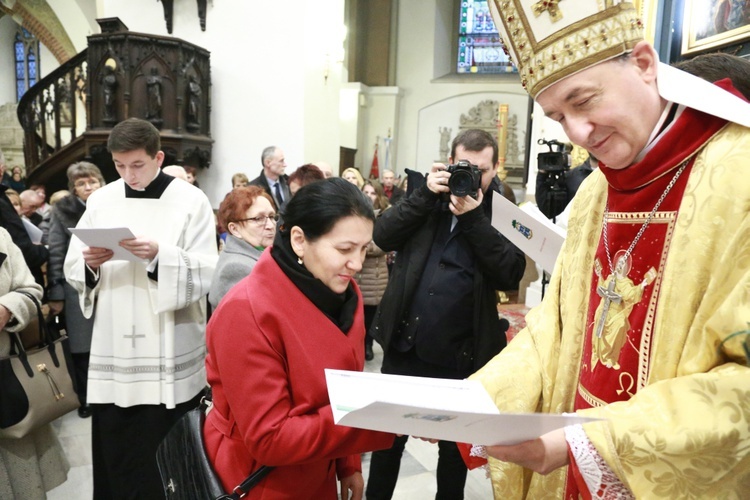 Wręczenie medali "Dei Regno Servire"