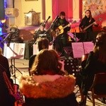 Koncert uwielbienia w Majdanie Królewskim 