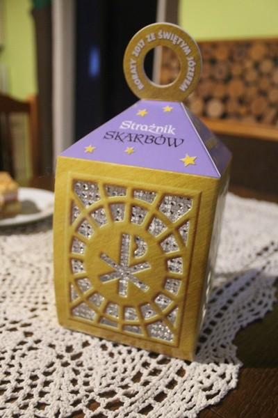 Lampiony roratnie
