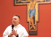 – Nie można zgodzić się na grzech w Kościele. A my wolimy pogadać o tych, co gorszą w Kościele, niż iść do nich z braterskim upomnieniem według modelu ewangelicznego  – mówił o. Szymczak.