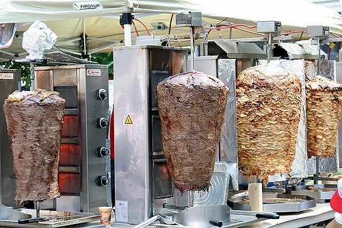 Parlament Europejski zajmuje się składem kebabów