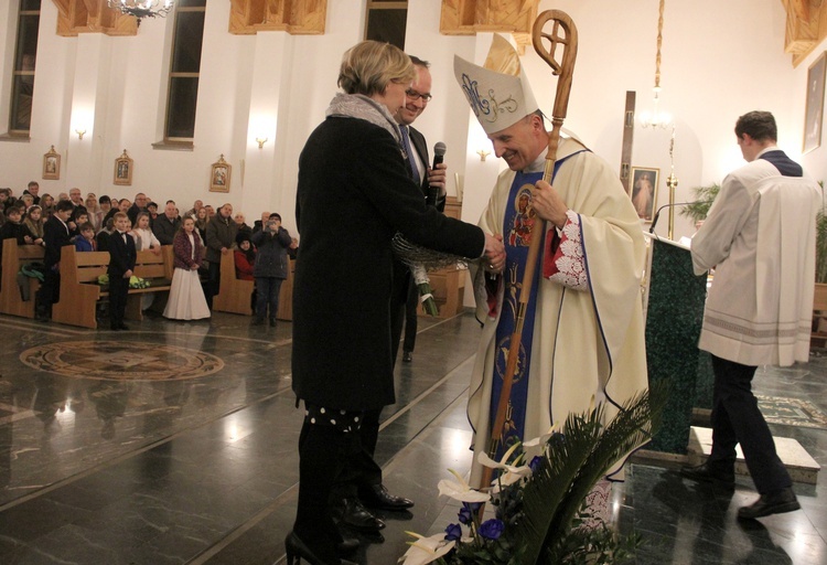 Zakręt. Bierzmowanie przy Madonnie