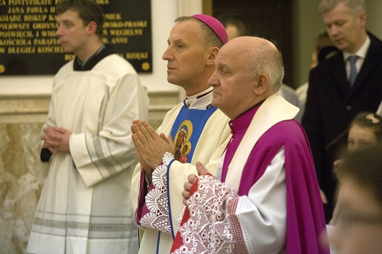 Długa Kościelna: Matka Boża w świątyni swojej Mamy