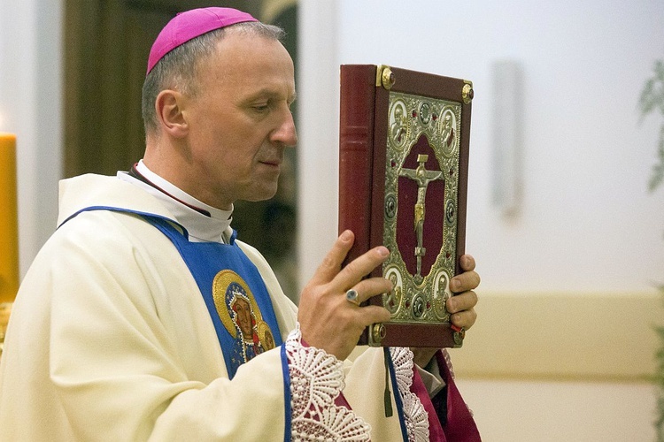 Długa Kościelna: Matka Boża w świątyni swojej Mamy