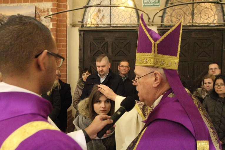 Przekroczyli próg wiary