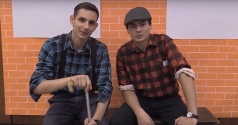 Klerycy też rozumieją ludzi ciężkiej roboty