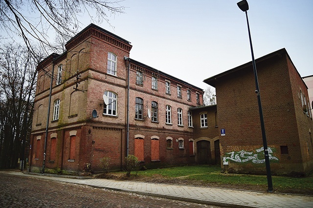 W tej kamienicy będzie stacjonarne hospicjum dla dzieci.