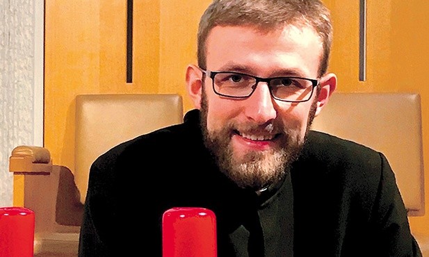 – Dajmy sobie czas, żeby w Adwencie usłyszeć Boga – zachęca ks. Kamil Leszczyński SDS.