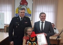 Nagrodzono 9-letnią Julkę, która uratowała rodzinę przed zaczadzeniem