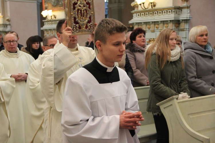 Akolitat i kadydatura do święceń