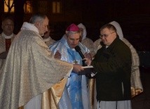 Hołd tarnobrzeżan