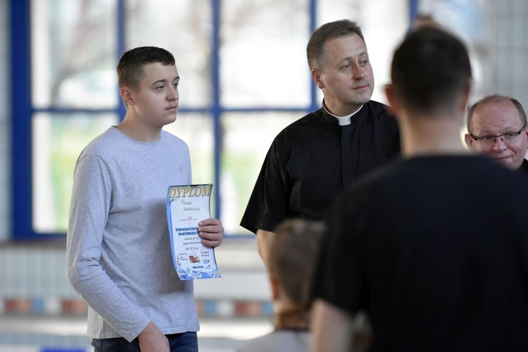 Diecezjalne zawody pływackie dla ministrantów i lektorów