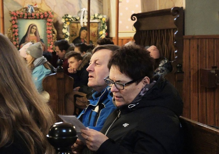 Adwentowy Dzień Wspólnoty Oazy w Rzykach