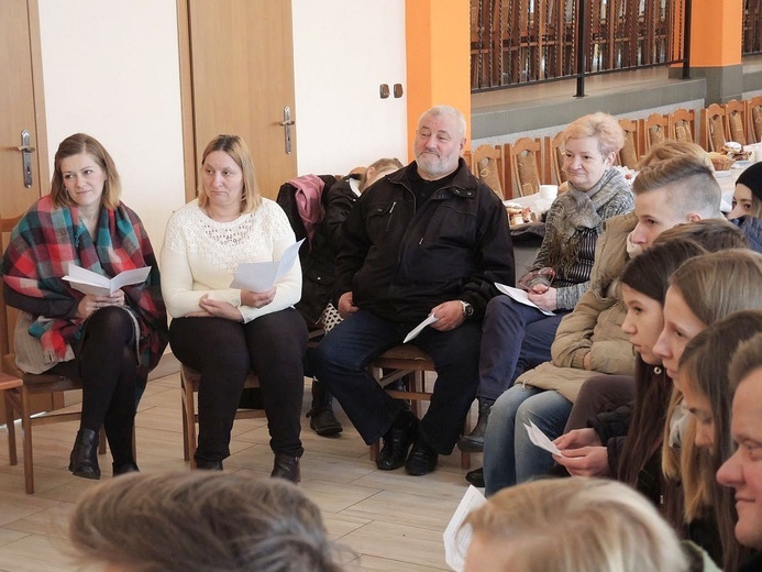 Adwentowy Dzień Wspólnoty Oazy w Rzykach