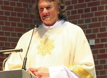 ▲	Tomasz Kosiek w dniu święceń.