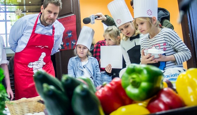 Pomaganie jest lepsze od gotowania