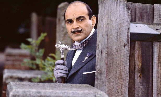 David Suchet, najsłynniejszy odtwórca Poirota, eksponował religijność detektywa. Nie wszystkim to się podobało.
