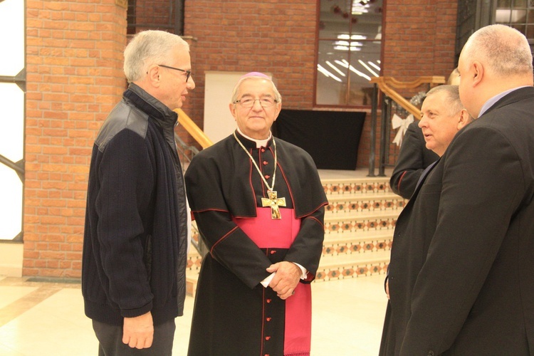 Wykład i koncert z okazji poświęcenia Bursztynowego Ołtarza Ojczyzny