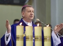 Bp Guzdek: Historia trzech oficerów MW potwierdza, że nie ma zbrodni doskonałej