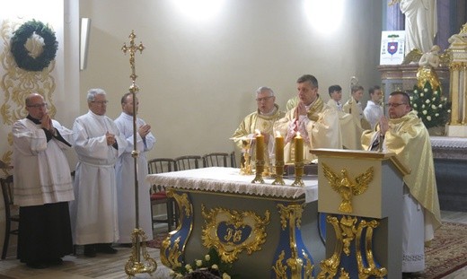 Nowy ołtarz w Skoczowie