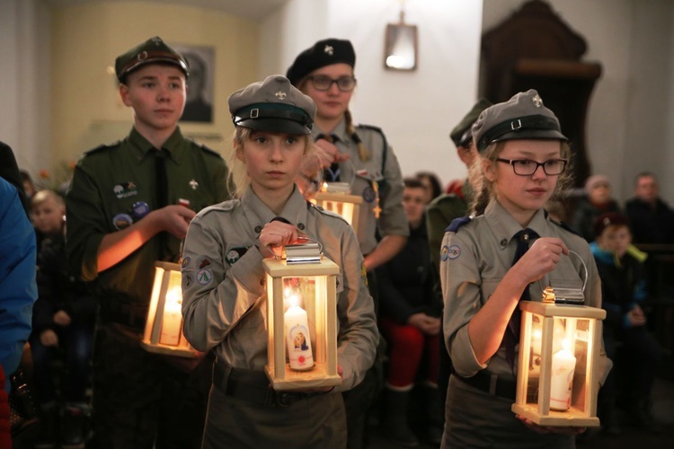 Przekazanie Światełka Betlejemskiego