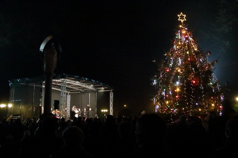 Papieska choinka w Libiążu 2017