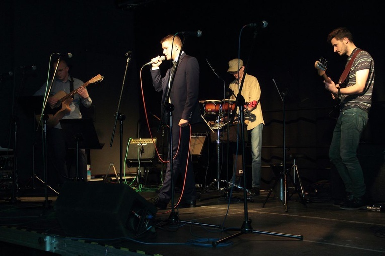 Słodkie kolędowanie w CK 105