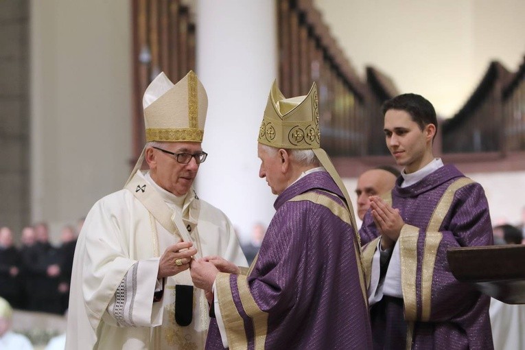 60 lecie kapłaństwa abp Damiana Zimonia część 1