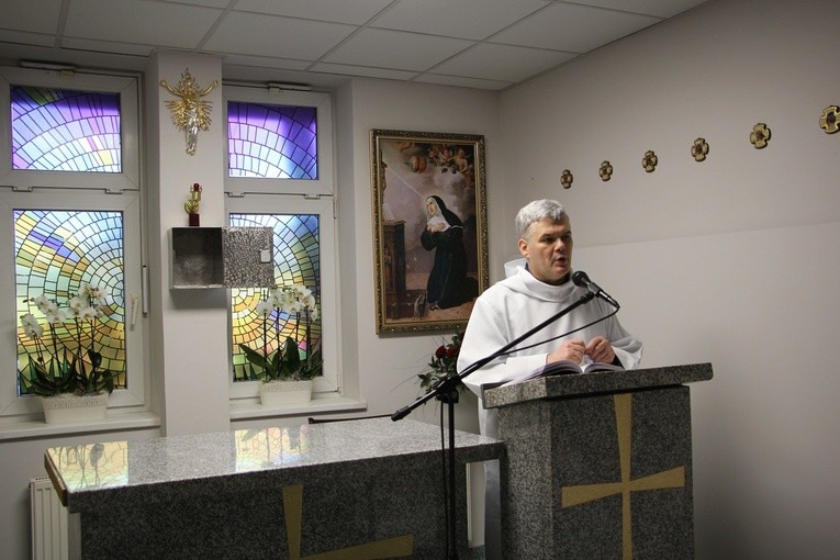 Poświęcenie kaplicy w szpitalu w Głownie