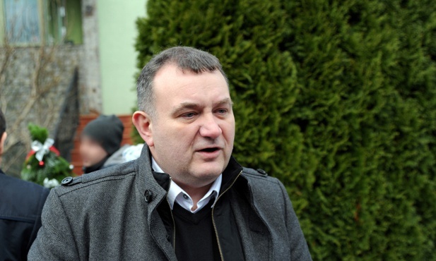 Funkcjonariusze CBA zakończyli przeszukanie domu Stanisława Gawłowskiego