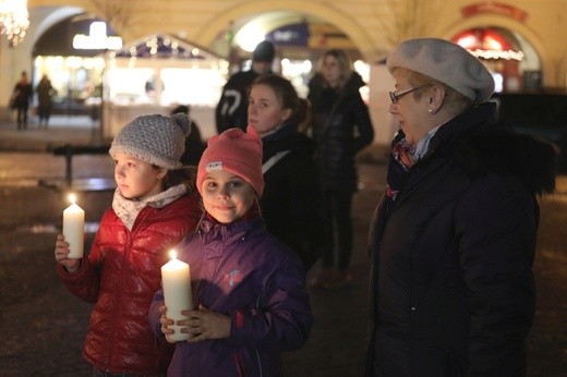 Światełko z Betlejem w Cieszynie - 2017