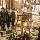 Powiedzcie, że odszedł święty. Pogrzeb bp. Stanisława Kędziory