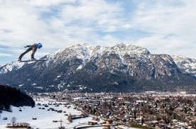 TCS - Stoch broni pozycji lidera, Polacy wśród faworytów w Ga-Pa