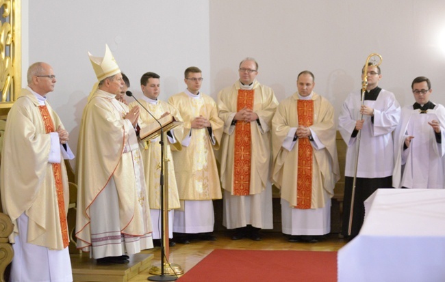 Spotkanie bp. Henryka Tomasika z samorządowcami