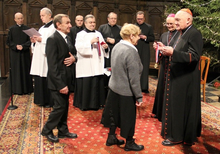 Zasłużeni dla archidiecezji