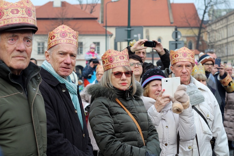 Z arcybiskupem i królem do Dzieciątka