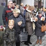 Ponad 2500 osób poszło za mędrcami w Wałbrzychu