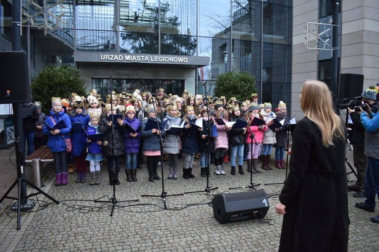 Na osiołku za Świętą Rodziną w Legionowie