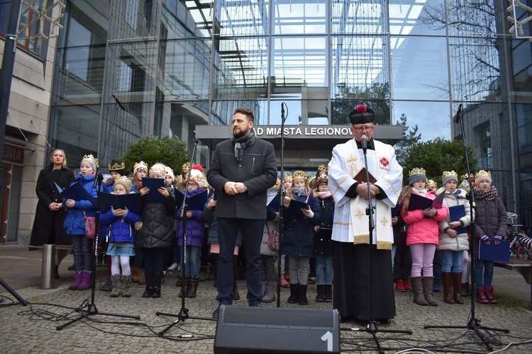 Na osiołku za Świętą Rodziną w Legionowie