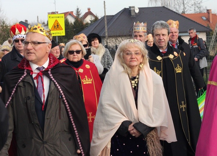 Z Nadolic Wielkich do Nadolic Małych