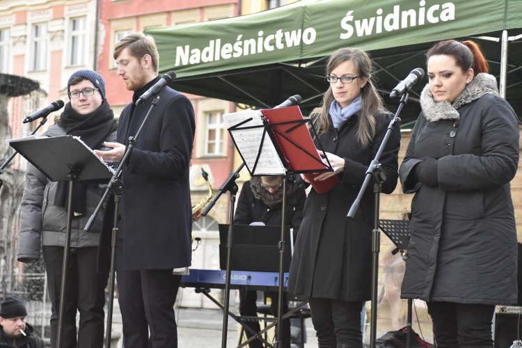 W Świdnicy biało-czerwony pochód