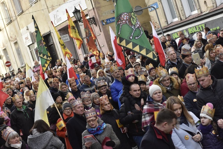 W Świdnicy biało-czerwony pochód